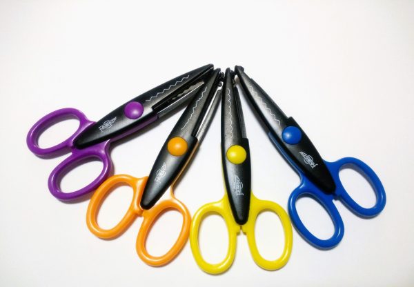 Tesoura de Recortes - 13 cm